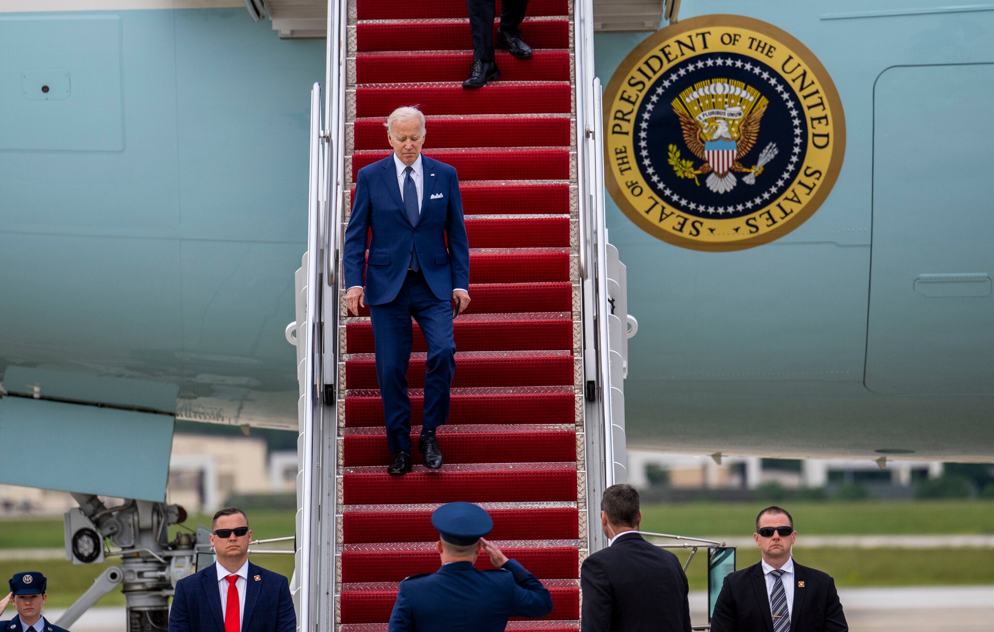 How Biden’s Approval Rating Got So Low