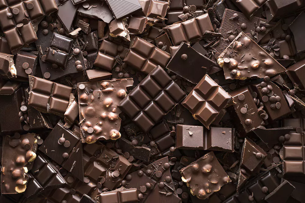 What Happens When You Eat Chocolate Every Day